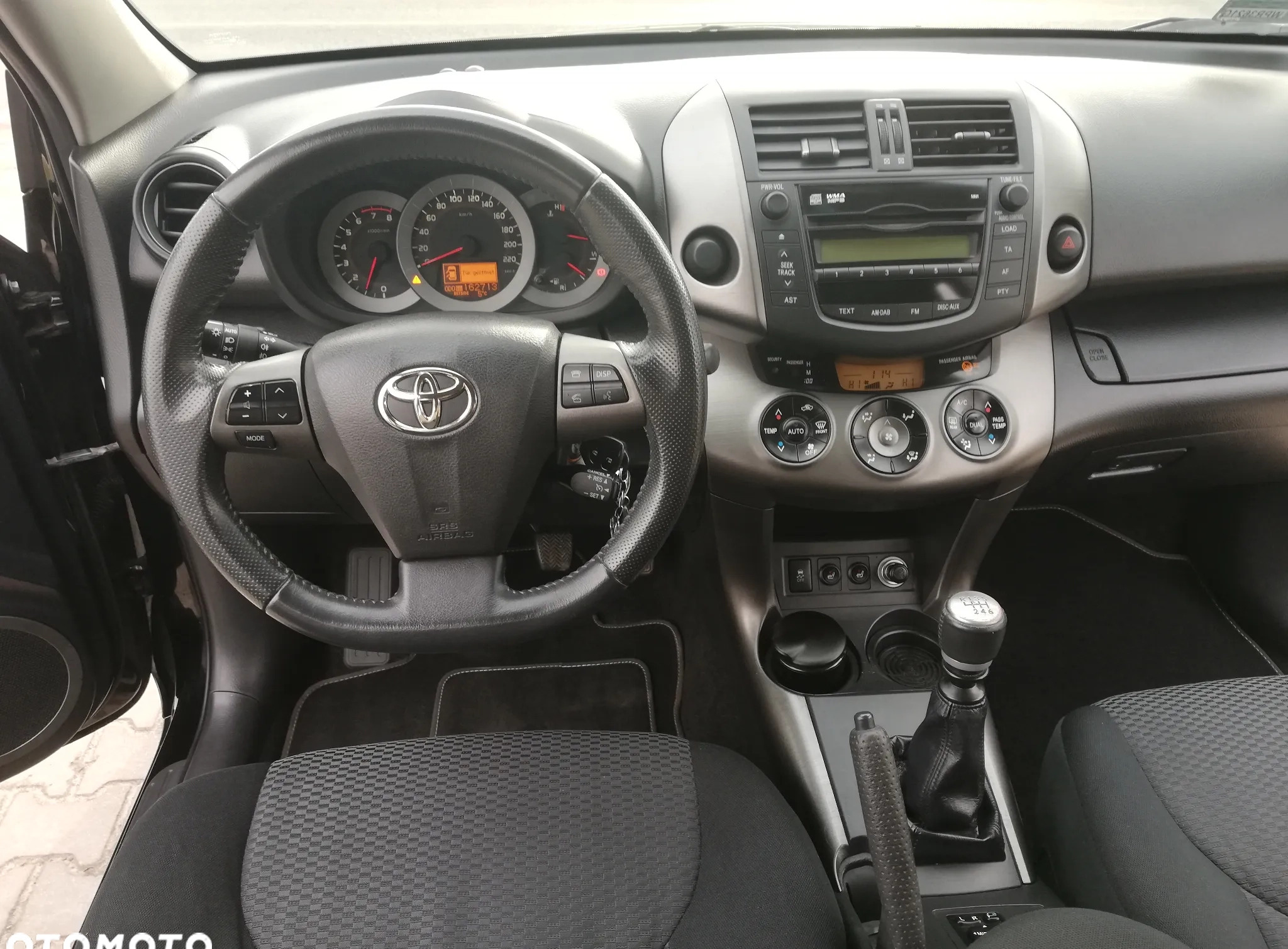 Toyota RAV4 cena 41900 przebieg: 162700, rok produkcji 2009 z Piastów małe 352
